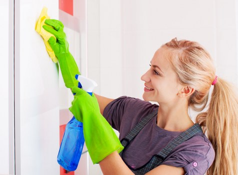 Professional mattress cleaning service in a Greenwich home bedroom