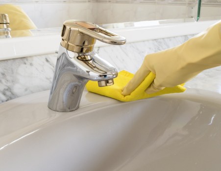 Local patio cleaning service for Greenwich residential and commercial areas